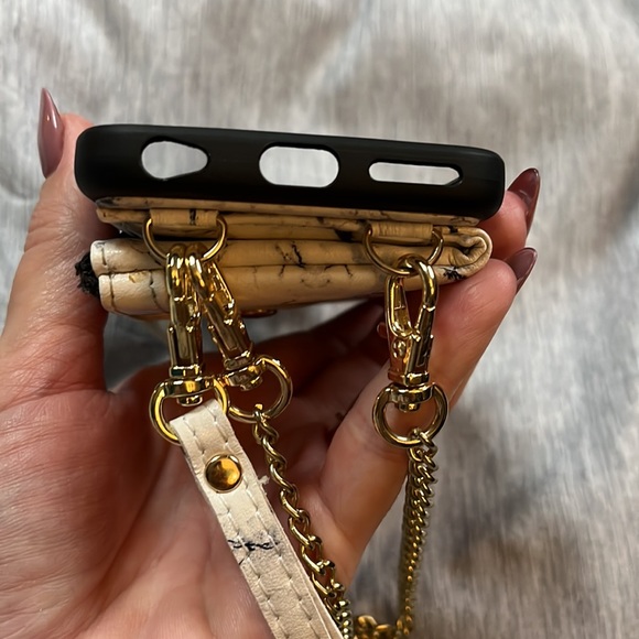 Lameeku iPhone 6/6s/7/8 case and wallet-wristlet or wallet-crossbody - Picture 7 of 14